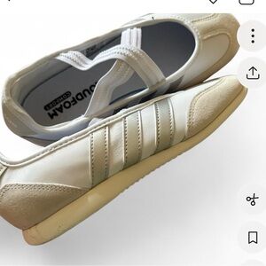 Adidas CloudFoam Women's White and Silver Maryjane’s Sneakers